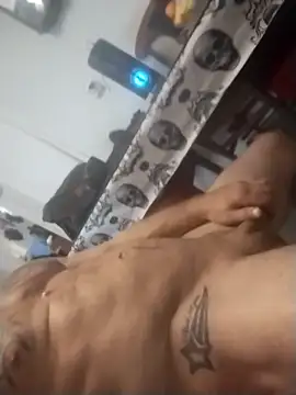 Snapshot of trucker1979 chatting on 11/03/25, 07:15 trucker1979 online show from 11/03/25, 07:15