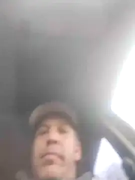 Snapshot of trucker1979 chatting on 12/18/25, 06:36 trucker1979 online show from 12/18/25, 06:36