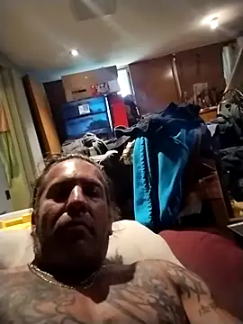 trucker1979 online show from 07/06/26, 07:16