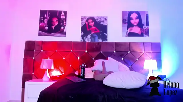Snapshot of Ariana_lopezz chatting on 01/17/25, 03:32 Ariana lopezz online show from 01/17/25, 03:32