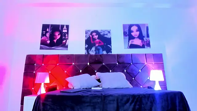 Snapshot of Ariana_lopezz chatting on 01/23/25, 12:19 Ariana lopezz online show from 01/23/25, 12:19