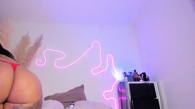 Ariana lopezz online show from 03/26/26, 03:34