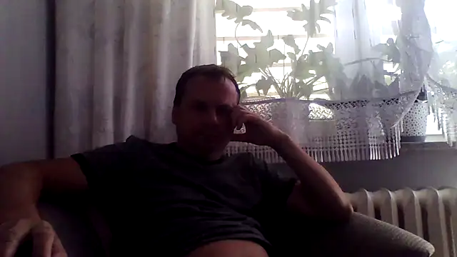 grzes19763 online show from 07/06/26, 08:11