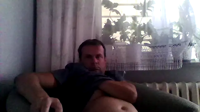 grzes19763 online show from 07/12/26, 06:10