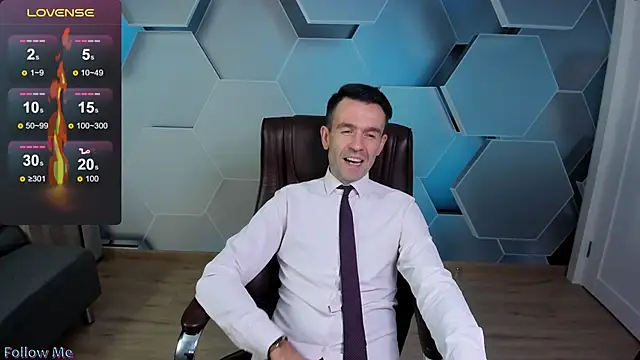 SteveTiger online show from 11/17/25, 11:49