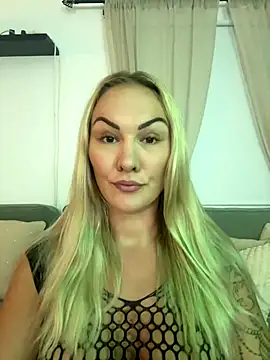 Snapshot of NastyMilf_ chatting on 10/11/25, 06:06 NastyMilf online show from 10/11/25, 06:06