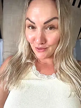 NastyMilf  online show from 04/23/26, 12:29