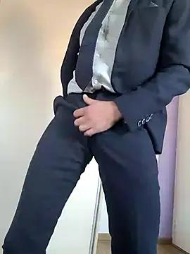 Justforoneday online show from 11/04/25, 12:15