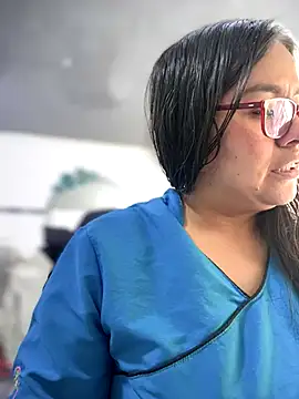 Ixchel Anaid online show from 09/19/25, 02:18