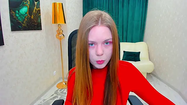 Snapshot of Strawberrye chatting on 01/23/25, 11:26 Strawberrye online show from 01/23/25, 11:26