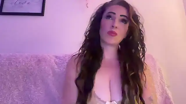 Snapshot of EmilyBlue chatting on 04/29/26, 08:37 EmilyBlue online show from 04/29/26, 08:37
