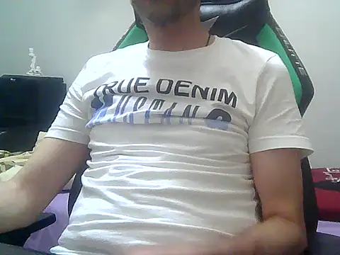 Snapshot of boran34 chatting on 05/10/26, 10:48 boran34 online show from 05/10/26, 10:48