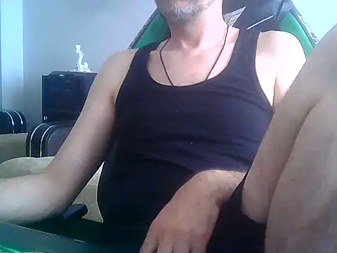 Snapshot of boran34 chatting on 06/09/26, 03:45 boran34 online show from 06/09/26, 03:45
