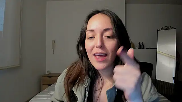 molly marmalade  online show from 03/15/25, 11:06