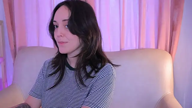 molly marmalade  online show from 09/15/25, 05:02