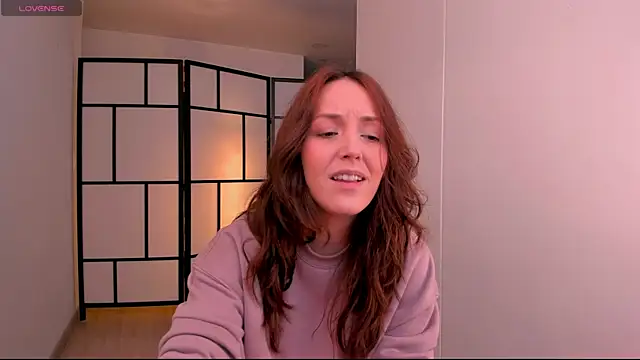 molly marmalade  online show from 03/26/26, 05:40