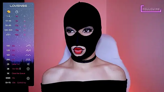 Snapshot of Bigfemblue chatting on 02/25/26, 10:52 Bigfemblue online show from 02/25/26, 10:52