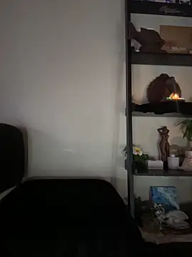 Amanita Bloom online show from 04/16/26, 06:47