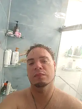 latinoflpr online show from 09/18/25, 12:23