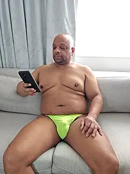Snapshot of carmeldaddy1 chatting on 07/22/26, 05:27 carmeldaddy1 online show from 07/22/26, 05:27
