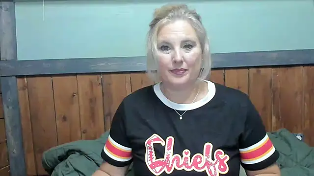 lisaxlovexxx online show from 09/21/25, 04:30