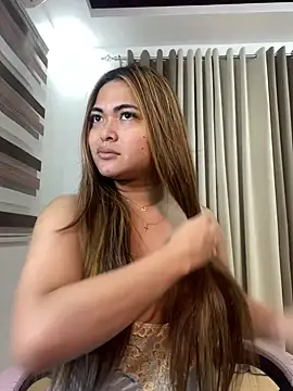 Snapshot of Bombshell_Ashy chatting on 01/13/25, 07:21 Bombshell Ashy online show from 01/13/25, 07:21