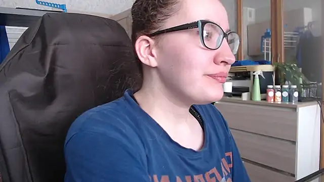 AnKey Rayah online show from 02/14/25, 04:26