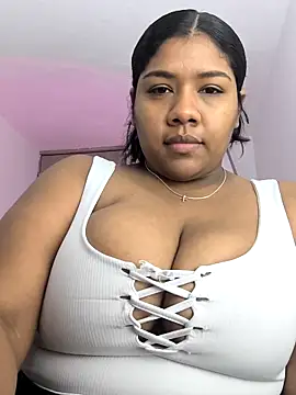 paola091 online show from 11/20/25, 11:48