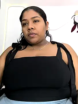 paola091 online show from 11/26/25, 11:50