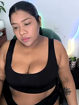 paola091 online show from 04/24/26, 12:35