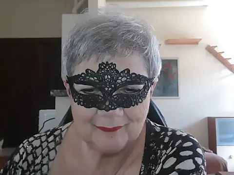 Snapshot of simona60 chatting on 05/01/26, 01:16 simona60 online show from 05/01/26, 01:16