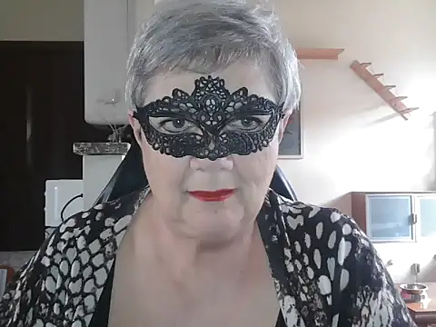 Snapshot of simona60 chatting on 05/08/26, 01:16 simona60 online show from 05/08/26, 01:16