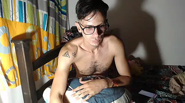 alisterxxx online show from 01/19/25, 02:57