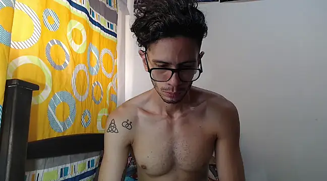 alisterxxx online show from 02/06/25, 10:10