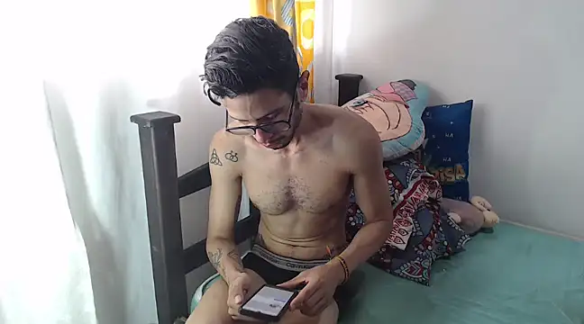 alisterxxx online show from 03/03/25, 02:04