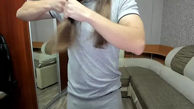 Marrymepls online show from 10/17/25, 11:13