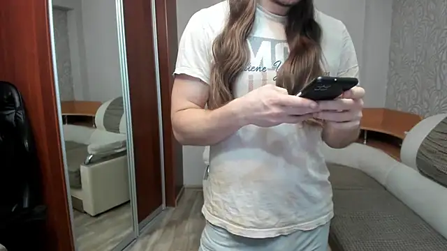 Marrymepls online show from 12/20/25, 08:05