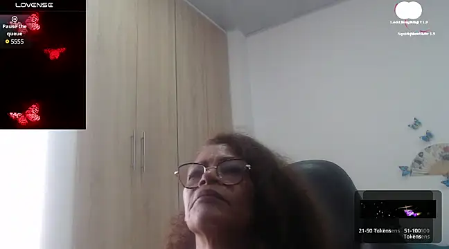 BustyMilf  online show from 02/07/25, 06:13