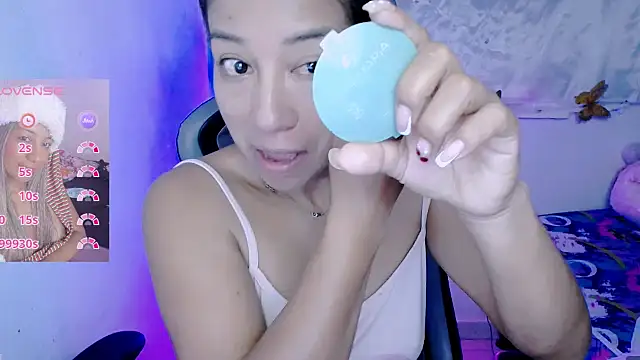 ninatiny online show from 01/18/26, 11:14