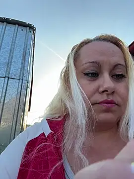 SabinaSweety online show from 04/24/26, 04:31