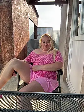 SabinaSweety online show from 04/25/26, 03:20