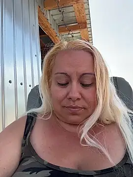 SabinaSweety online show from 06/05/26, 06:52