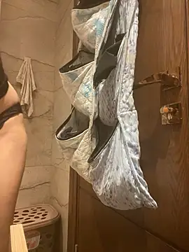 Snapshot of miaoberoi chatting on 12/06/24, 04:38 miaoberoi online show from 12/06/24, 04:38