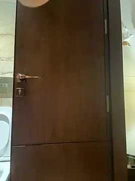 Snapshot of miaoberoi chatting on 01/24/25, 12:52 miaoberoi online show from 01/24/25, 12:52