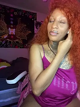 Snapshot of MzParker chatting on 02/24/25, 07:33 MzParker online show from 02/24/25, 07:33