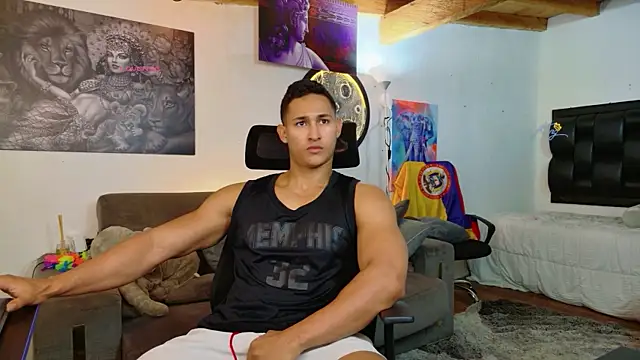 BenjaminCooperk online show from 07/24/26, 04:21