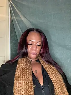 Snapshot of AlexaTheSlut chatting on 01/11/25, 05:20 AlexaTheSlut online show from 01/11/25, 05:20