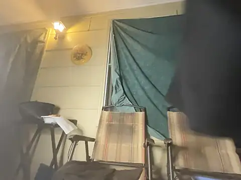 Snapshot of AlexaTheSlut chatting on 03/20/25, 12:30 AlexaTheSlut online show from 03/20/25, 12:30