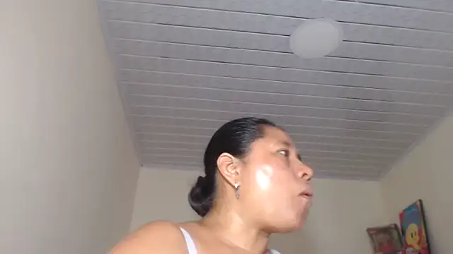 adrixxx38 online show from 09/26/25, 06:01