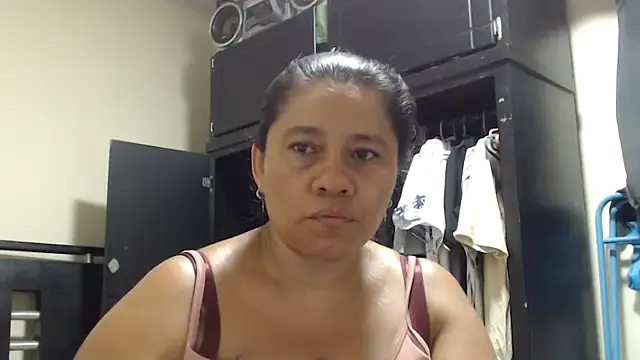 adrixxx38 online show from 04/23/26, 12:56